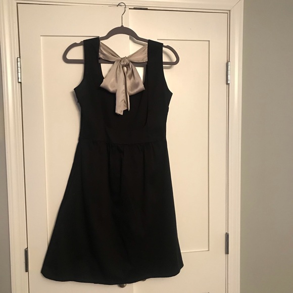 Beautiful Little Black Dress - Picture 3 of 6
